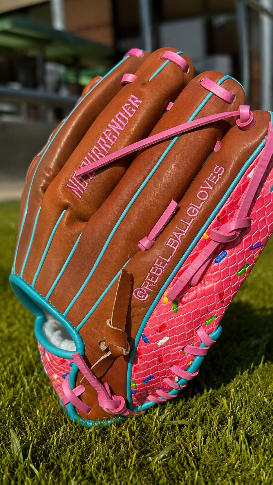 DONUT GLOVE RIGHT HAND THROW 12β