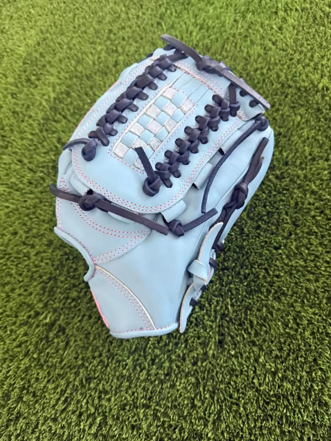 Custom 12.5” Outfield Glove