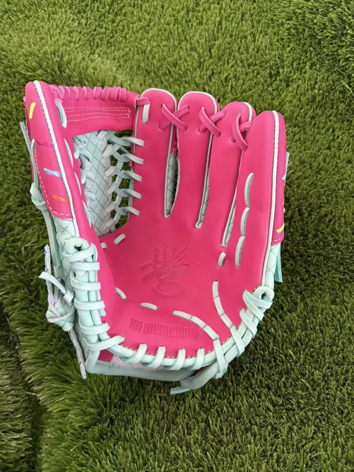 12.25 Ice Cream glove