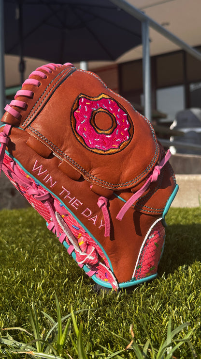 DONUT GLOVE LEFT HAND THROW 12”