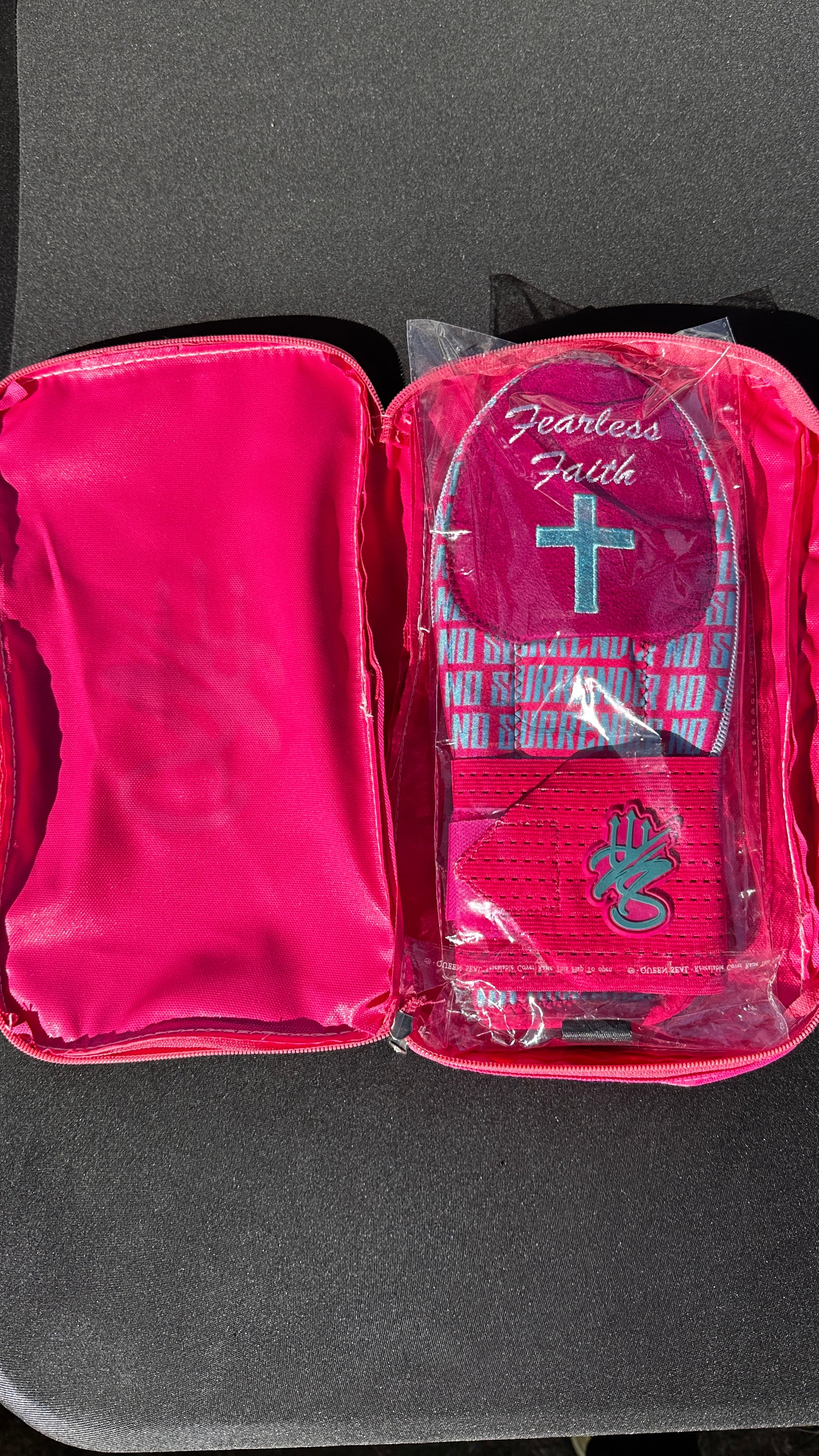 Fearless Faith Sliding Mitt - 4 COLORS