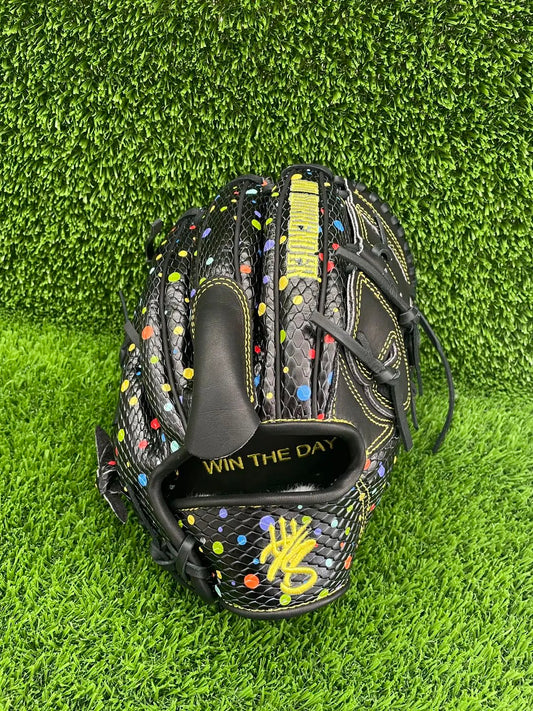 11.25" Steerhide Kip Leather Polkadot Pitcher's Glove**—